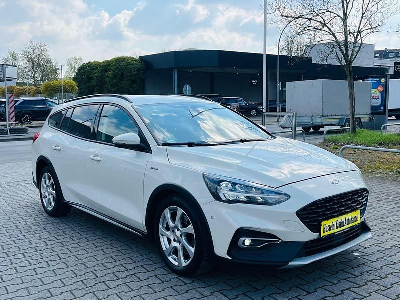 Second-hand Ford Focus Active 150 CP (110 kW) 2019 Alb Break