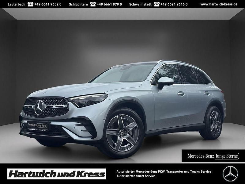 Hightechsilber Gebraucht 2024 Mercedes GLC300 AMG Line Premium SUV | 61.690 € (Guter Preis) - Bild 1/4