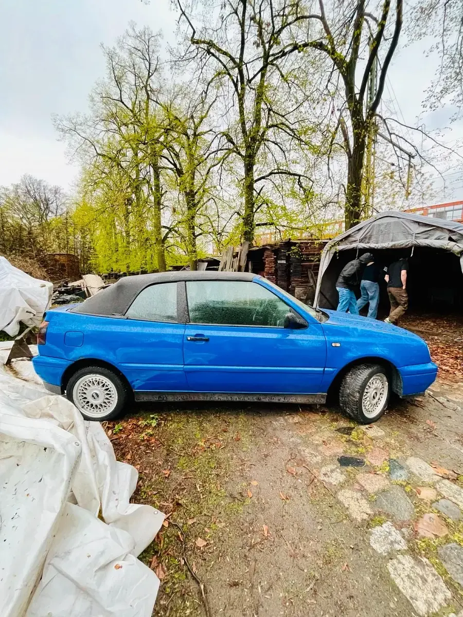 Gebraucht VW Golf Cabriolet 70 PS (51 kW) 1997 Blau Cabrio