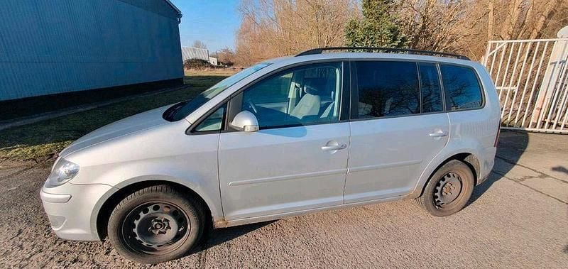 Gebraucht VW Golf V 104 PS (76 kW) 2007 Silber Limousine