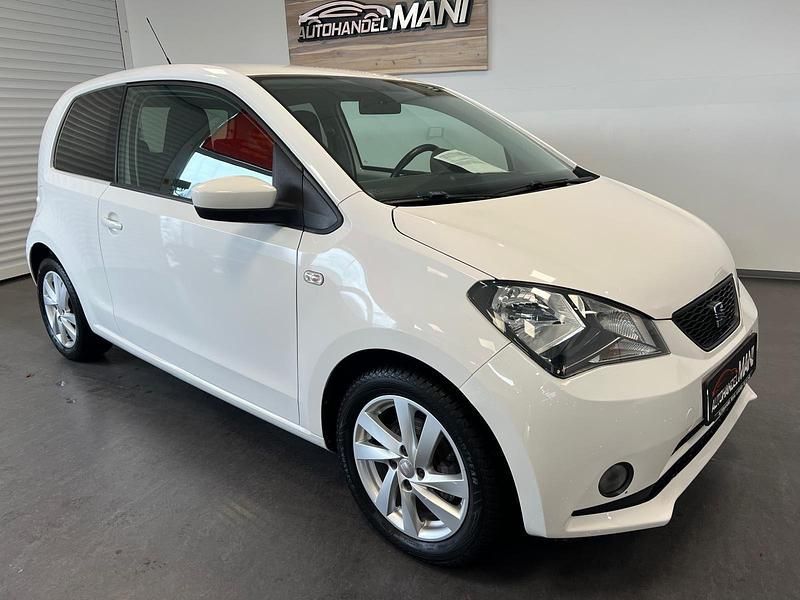 Weiß Gebraucht 2012 Seat Mii Style Kleinwagen | 5.890 € (Teuer) - Bild 1/4