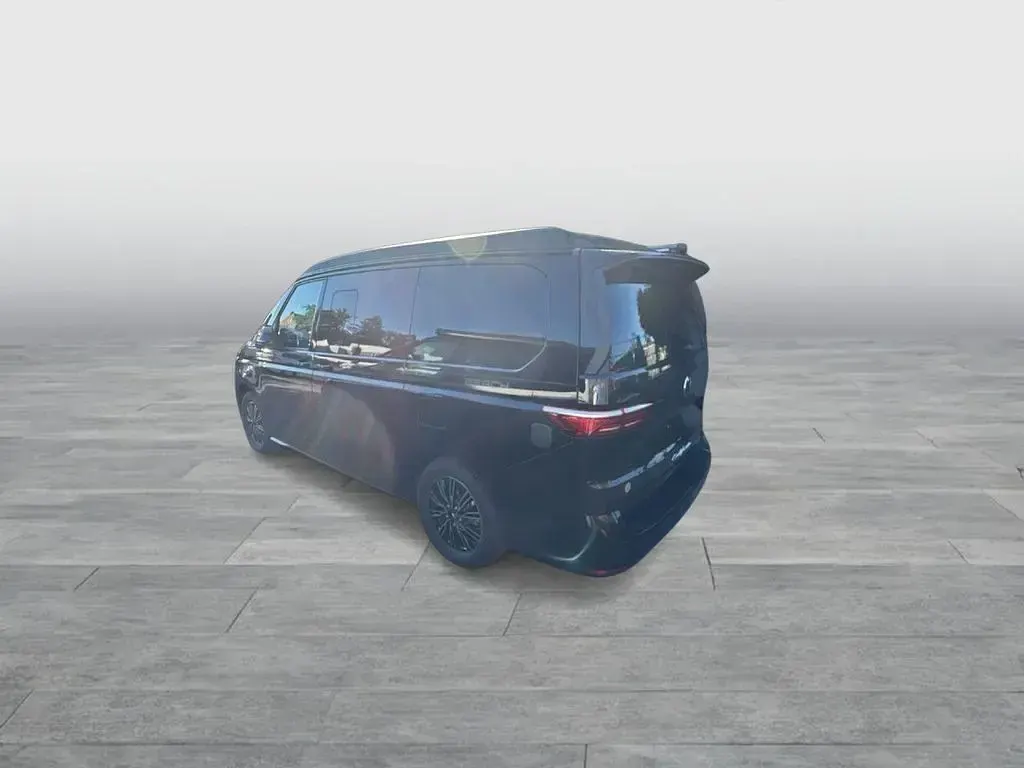 Gebraucht VW California Beach 150 PS (110 kW) 2026 Schwarz Van
