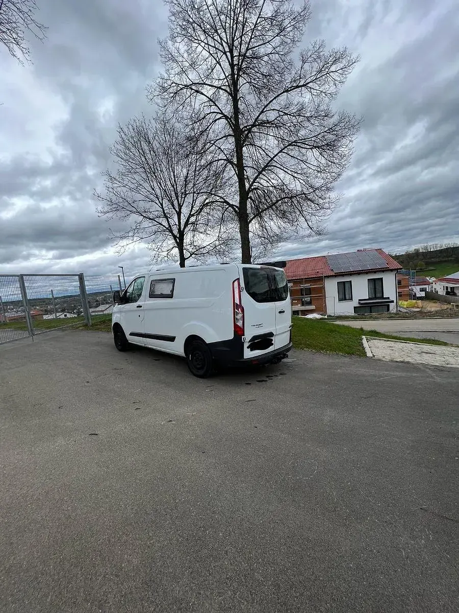 Gebraucht Ford Transit Custom 125 PS (91 kW) 2015 Weiß Van / Kleinbus