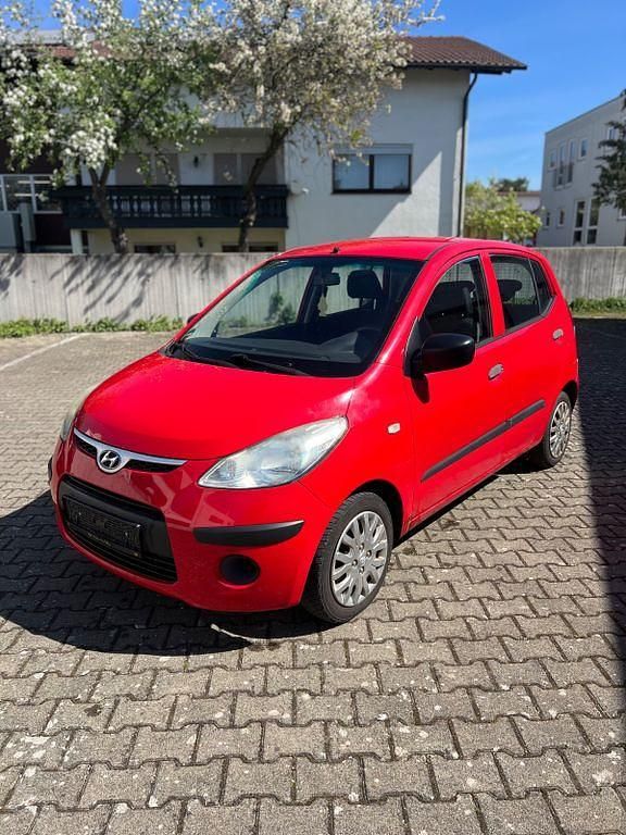 Gebraucht Hyundai i10 67 PS (49 kW) 2009 Rot Kleinwagen
