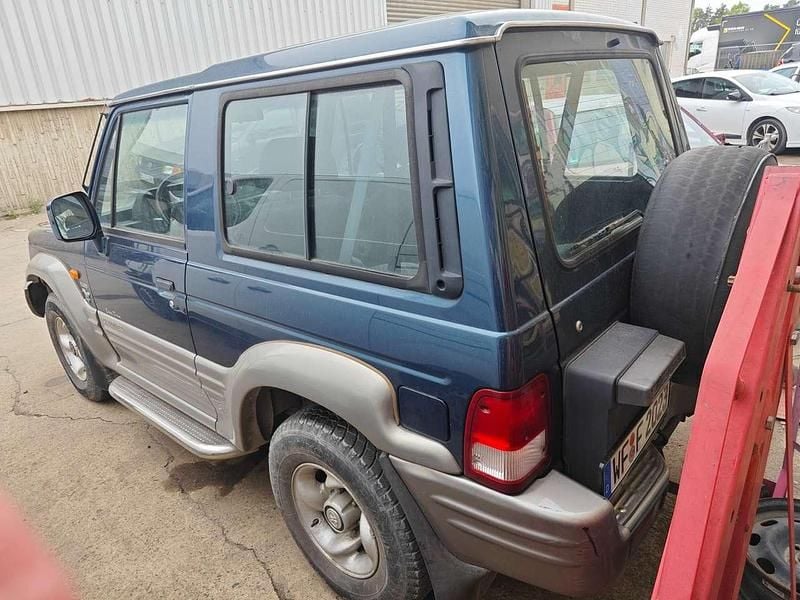 Gebraucht Hyundai Galloper 141 PS (103 kW) 1998 Blau SUV