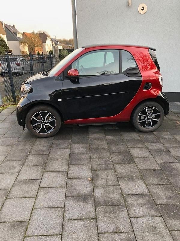 Gebraucht Smart ForTwo Coupé Prime 60 kW (82 PS) 2020 Rot Cabrio