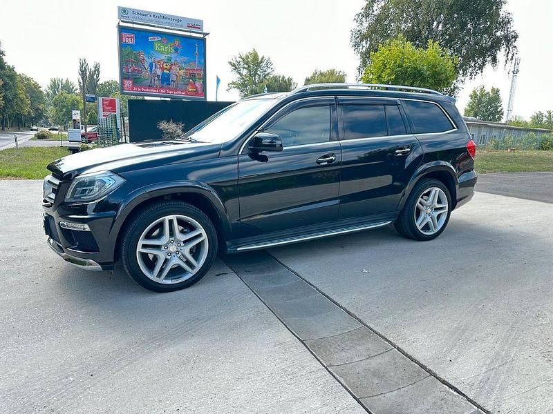Gebraucht Mercedes GL500 AMG 435 PS (319 kW) 2013 Schwarz SUV