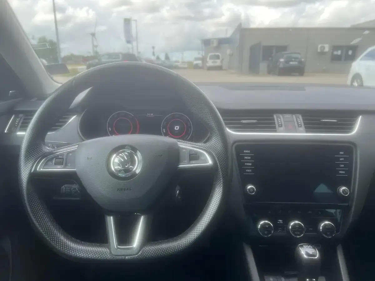 Gebraucht Skoda Octavia 116 PS (85 kW) 2018 Silber Kombi