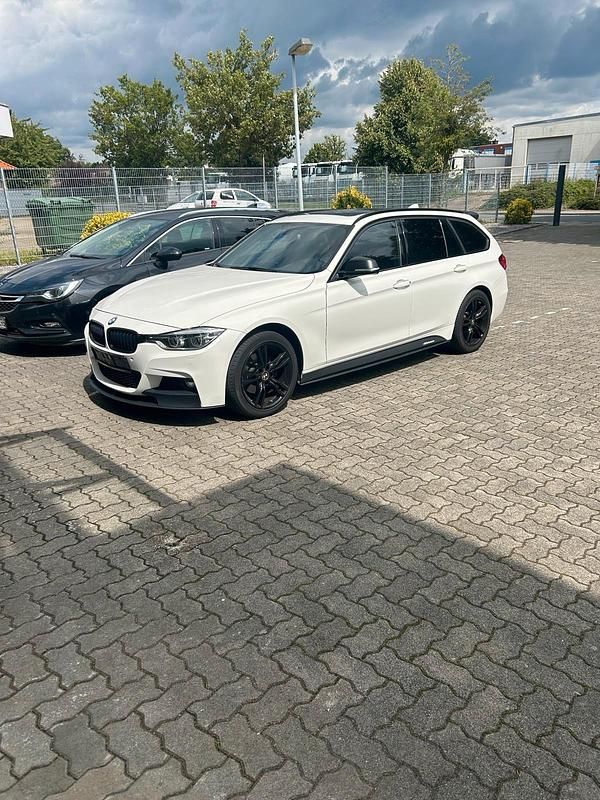 Second-hand BMW 328 Sport Line 245 CP (180 kW) 2017 Alb Break