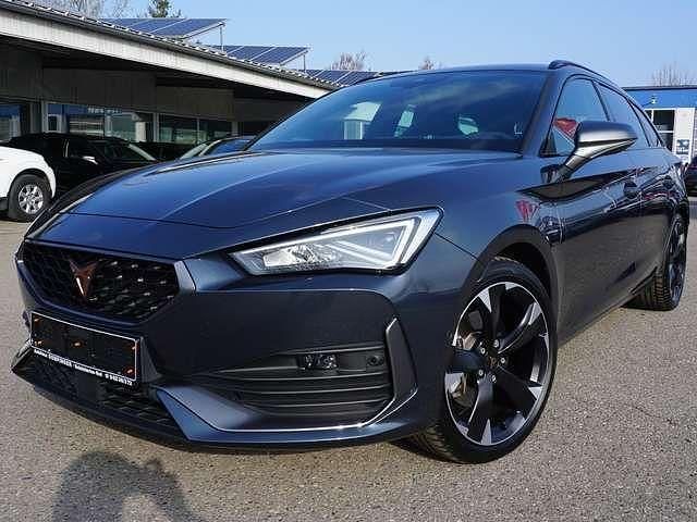 Gebraucht Cupra Leon 204 PS (150 kW) 2024 Magnetic tech grau metallic Kombi
