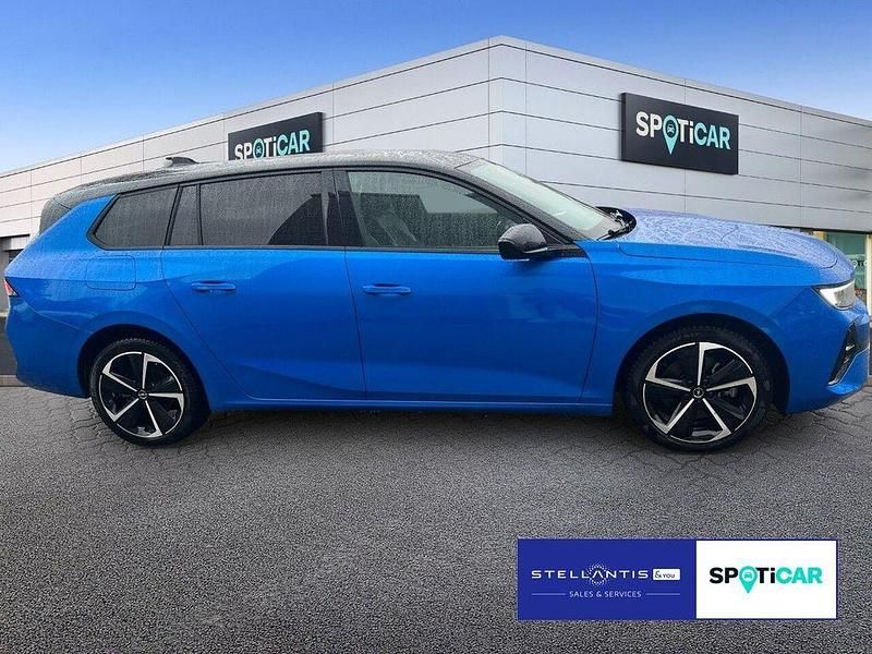 Gebraucht Opel Astra 131 PS (96 kW) 2024 Blau Limousine