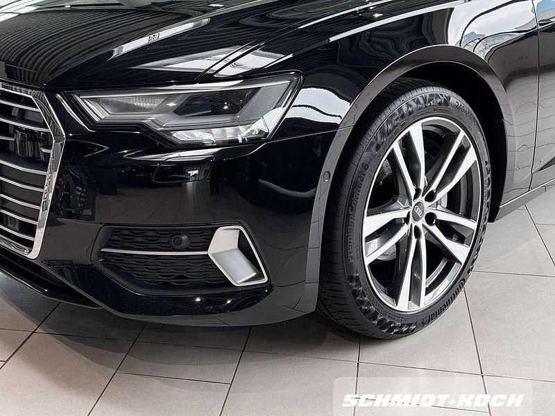 Gebraucht Audi A6 Sport 204 PS (150 kW) 2022 Mythosschwarz (schwarz) Kombi