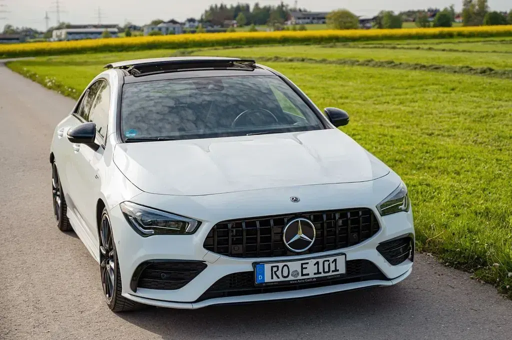 Gebraucht Mercedes CLA35 AMG AMG 306 PS (225 kW) 2019 Weiß Coupé