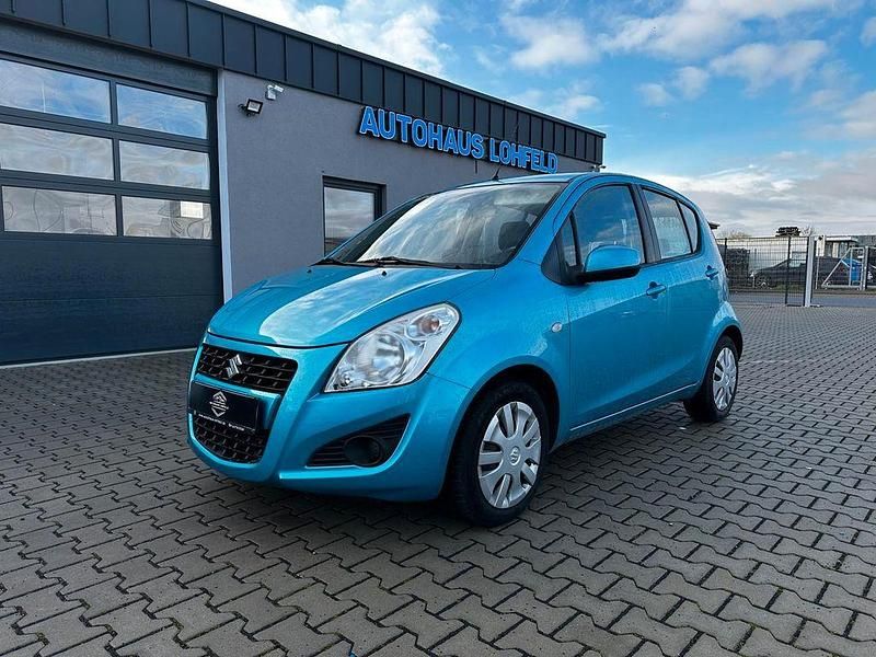 Blau Gebraucht 2013 Suzuki Splash Active+ Kleinwagen | 4.500 € (Fairer Preis) - Bild 1/4