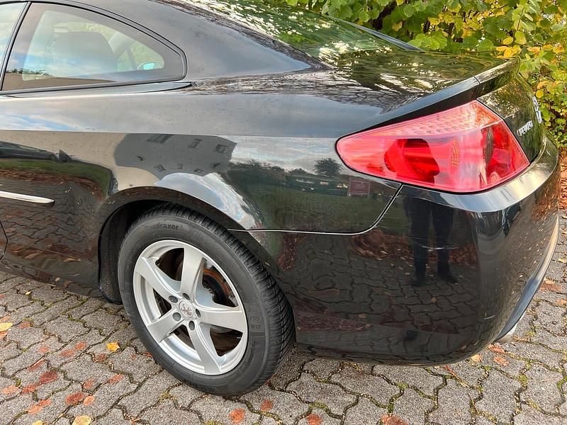 Gebraucht Peugeot 407 Coupe 163 PS (119 kW) 2006 Schwarz Coupé