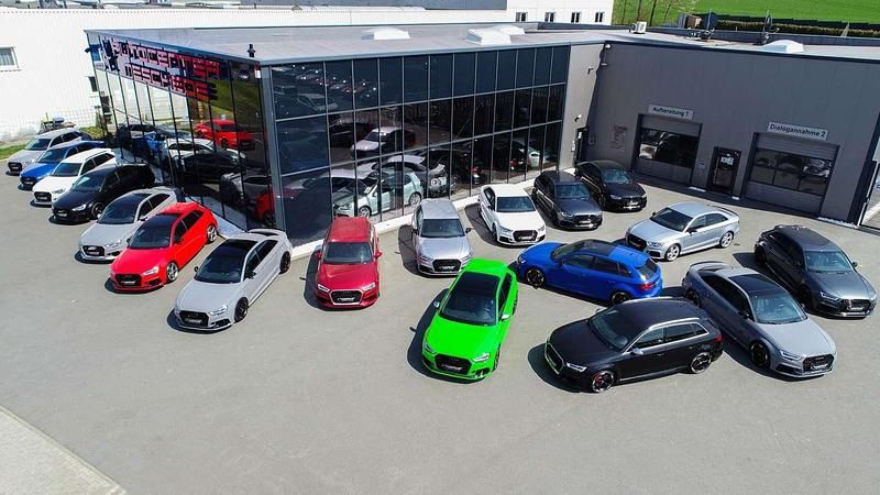 Gebraucht Audi RS3 Sport 400 PS (294 kW) 2019 Mythosschwarz metallic Limousine