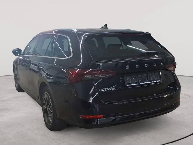 Gebraucht Skoda Octavia First Edition 150 PS (110 kW) 2020 Crystalblack premium metallic Kombi