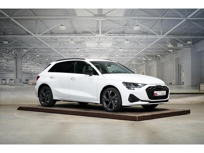 Gebraucht Audi A3 Advanced 204 PS (150 kW) 2025 Arkonaweiß Limousine