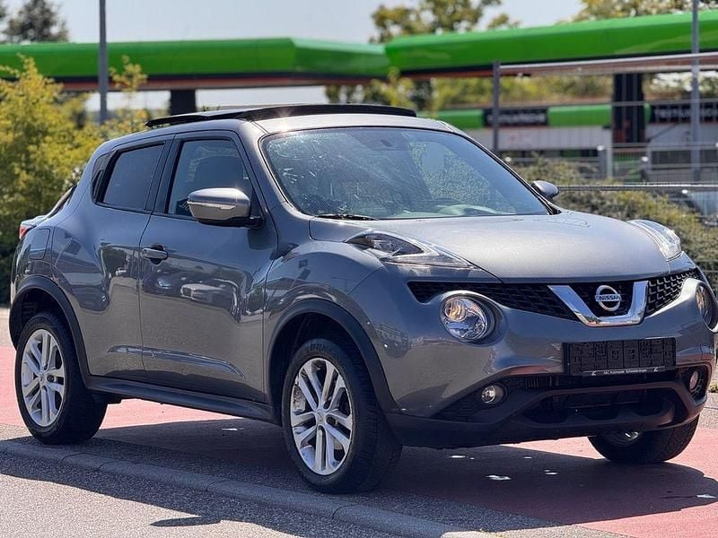 Usado Nissan Juke Acenta 116 HP (85 kW) 2017 Cinzento SUV
