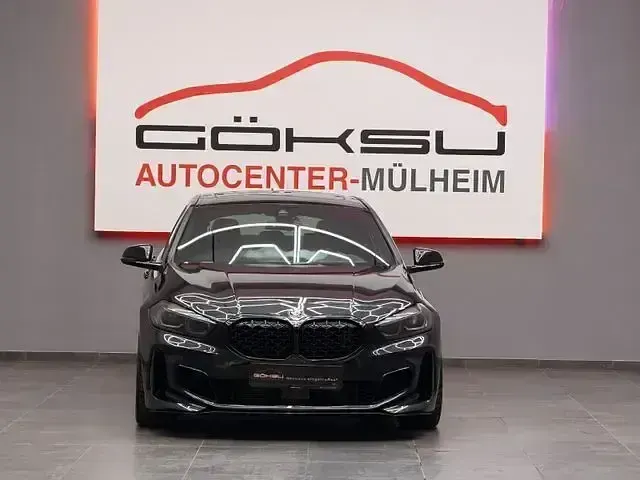 Gebraucht BMW M135 Comfort Edition 306 PS (225 kW) 2023 Schwarz Kleinwagen