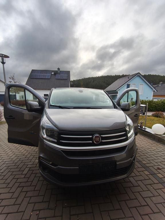 Gebraucht Fiat Talento 144 PS (105 kW) 2018 Grau Van / Kleinbus