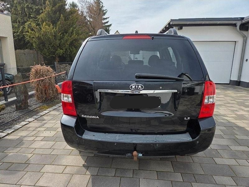 Gebraucht Kia Carnival EX 185 PS (136 kW) 2007 Schwarz Van / Kleinbus