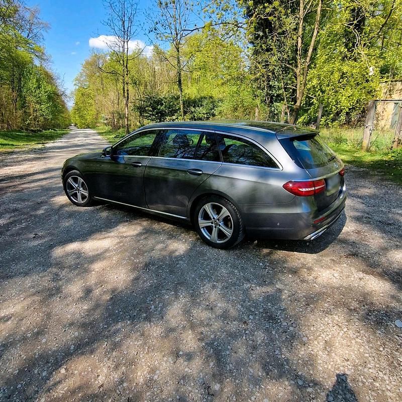 Gebraucht Mercedes E350 258 PS (189 kW) 2017 Kombi