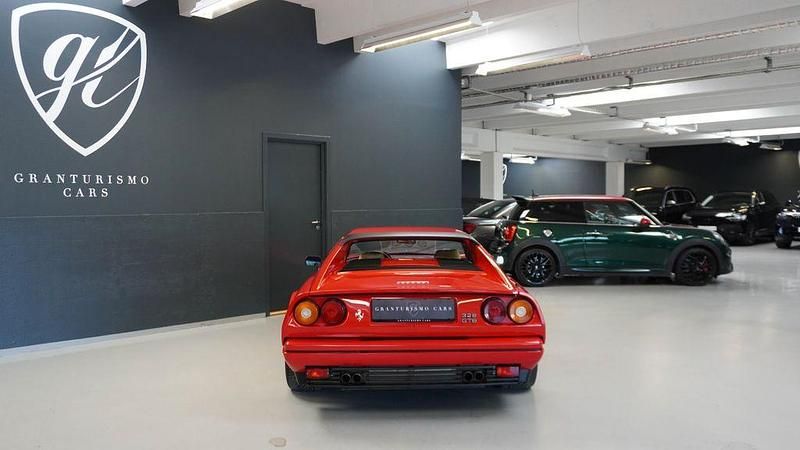 Gebraucht Ferrari 328 271 PS (199 kW) 1988 Rot