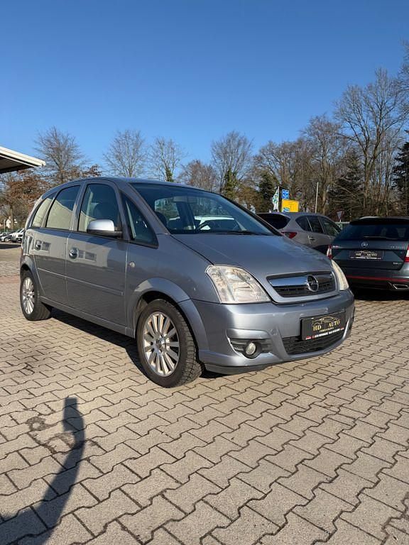 Gebraucht Opel Meriva Edition 105 PS (77 kW) 2009 Silber Van / Kleinbus