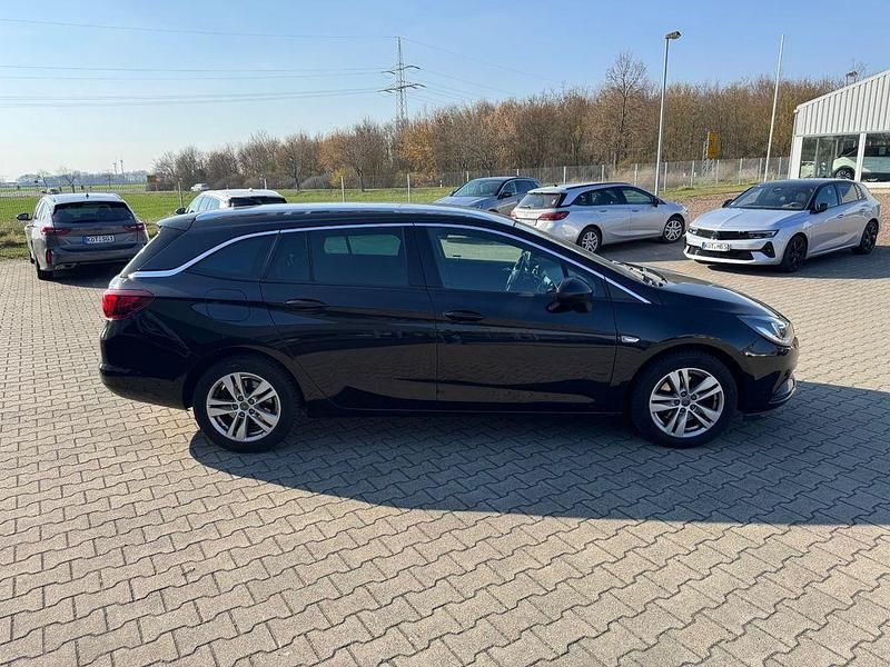 Gebraucht Opel Astra Dynamic 136 PS (100 kW) 2017 Schwarz Kombi