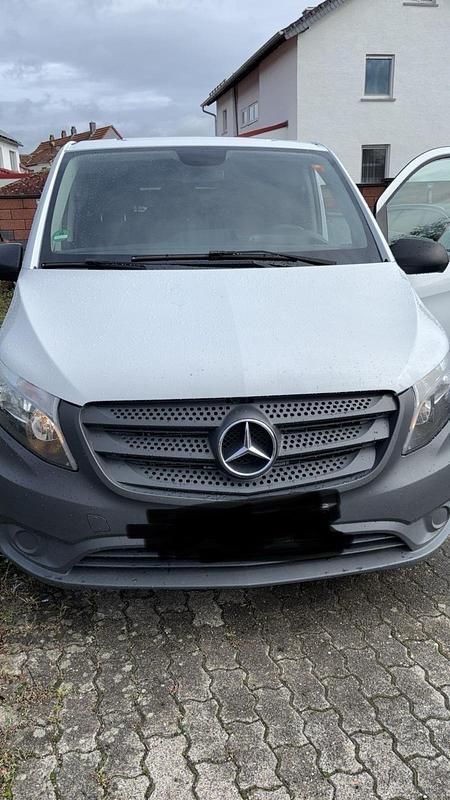 Gebraucht Mercedes Vito 163 PS (119 kW) 2016 Weiß Van