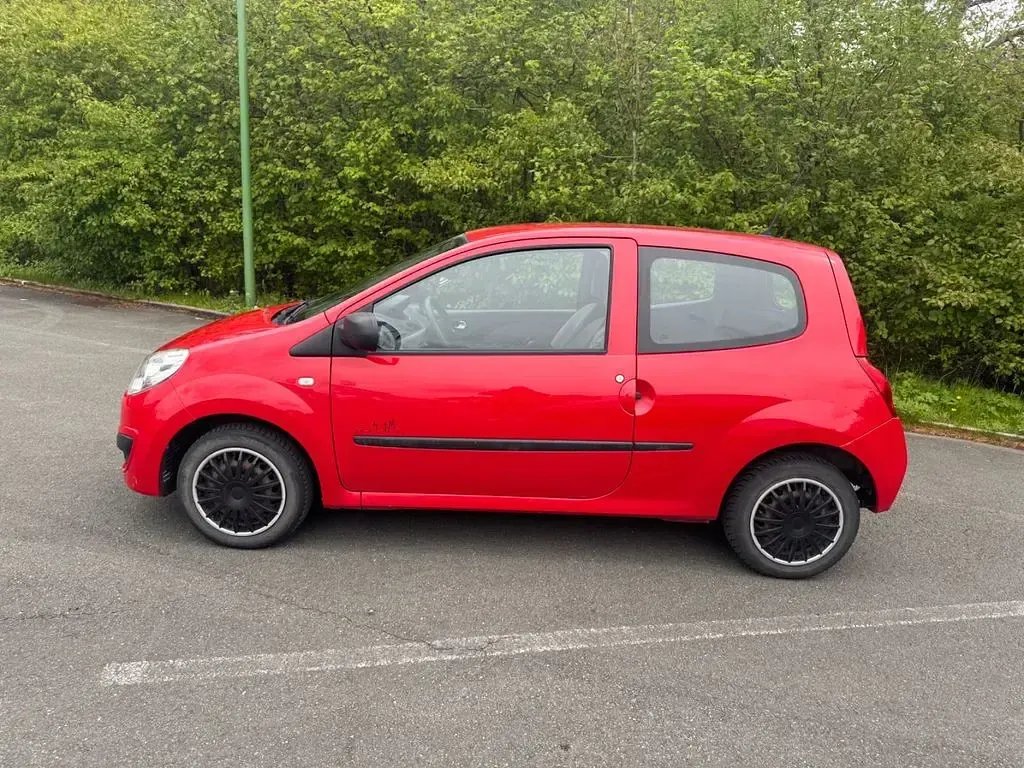 Gebraucht Renault Twingo 58 PS (42 kW) 2010 Rot Kleinwagen