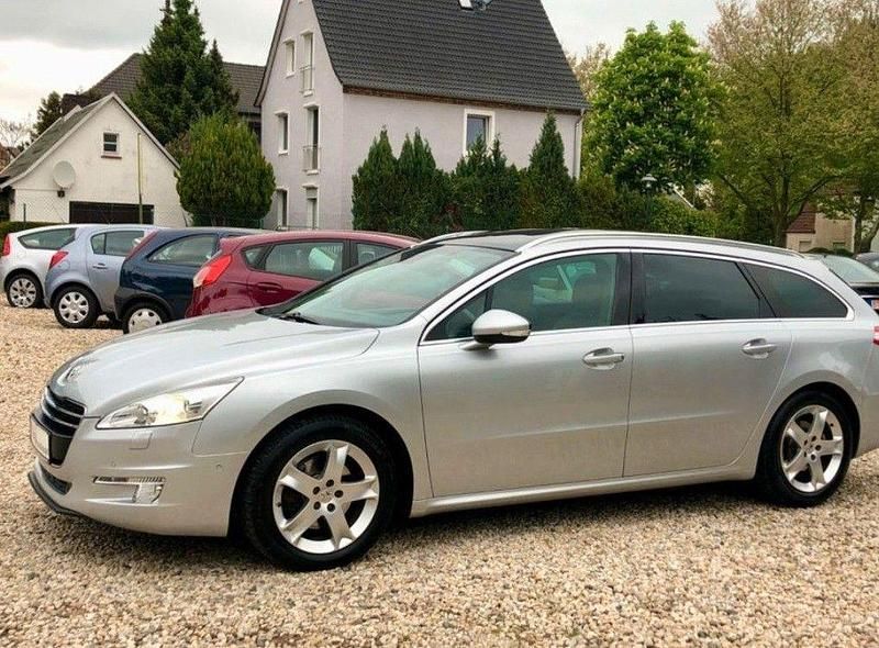 Gebraucht Peugeot 508 SW Active 156 PS (114 kW) 2011 Grau Kombi