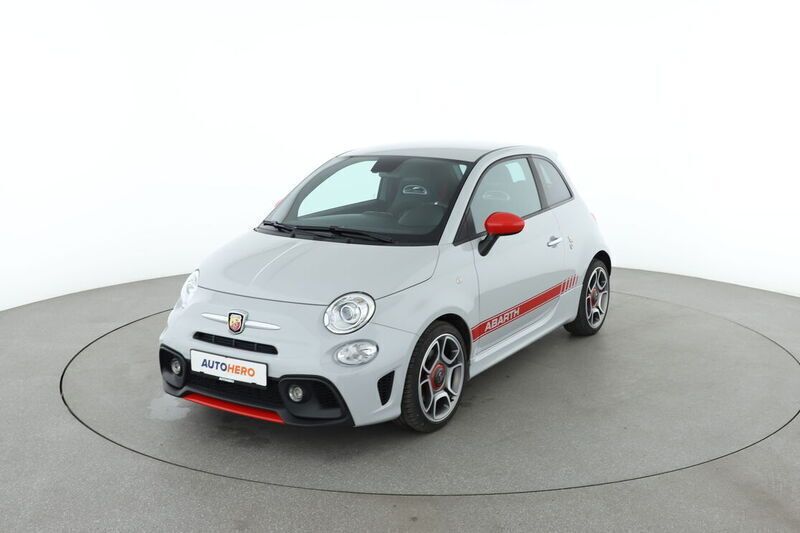 Grau Gebraucht 2020 Abarth 595 Kleinwagen | 17.890 € (Fairer Preis) - Bild 1/4