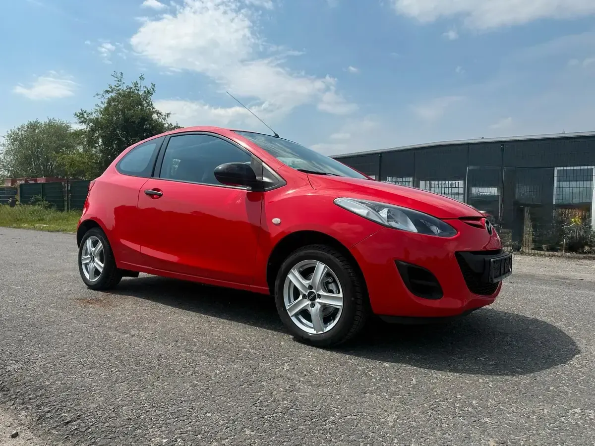Brugt Mazda 2 75 HK (55 kW) 2012 Rød Hatchback