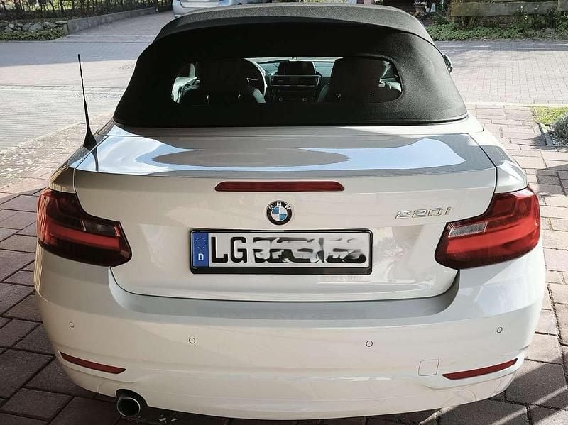 Gebraucht BMW 220 184 PS (135 kW) 2016 Weiß Cabrio