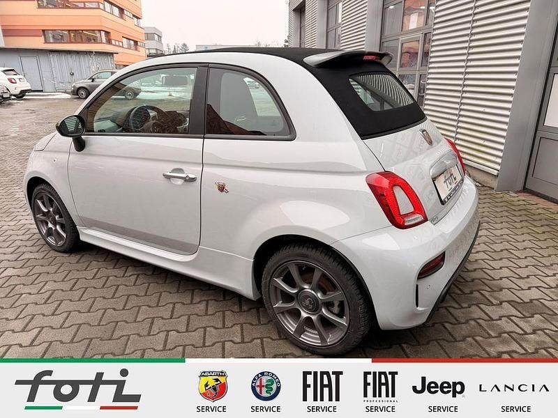 Gebraucht Abarth 595C 145 PS (106 kW) 2022 Grau Cabrio