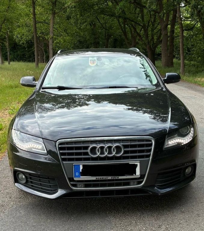 Schwarz Gebraucht 2009 Audi A4 Ambition Kombi | 3.600 € - Bild 1/4