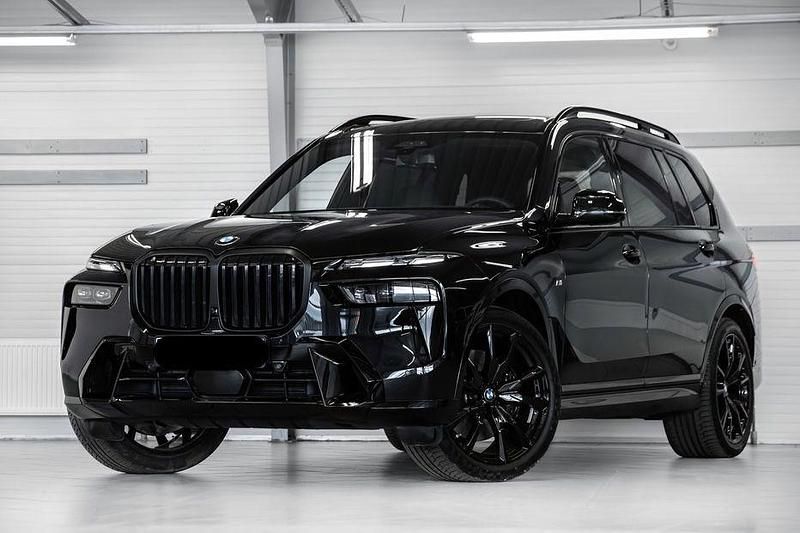 Schwarz Gebraucht 2024 BMW X7 Performance SUV | 99.777 € (Guter Preis) - Bild 1/4