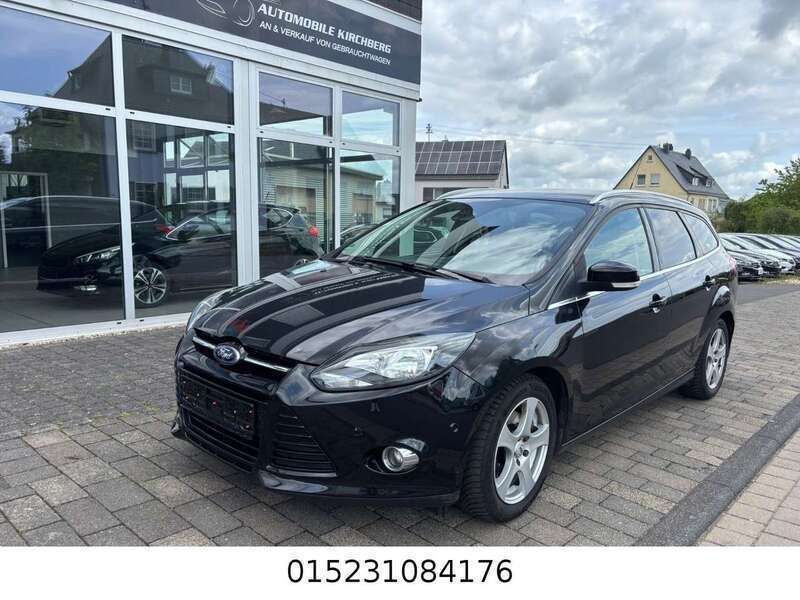 Schwarz Gebraucht 2012 Ford Focus Titanium Kombi | 4.300 € (Guter Preis) - Bild 1/4
