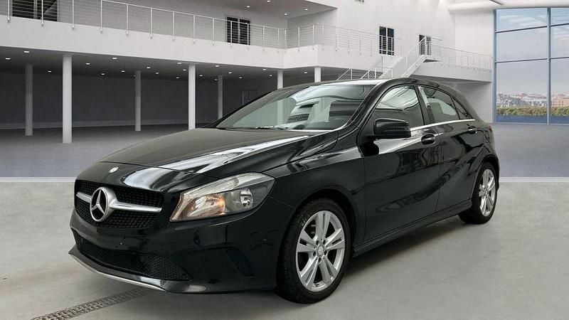 Gebraucht Mercedes A200 136 PS (100 kW) 2017 Schwarz Kleinwagen