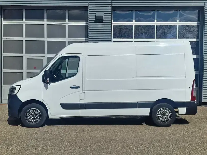 Używany Renault Master 135 KM (99 kW) 2020 Biały Van