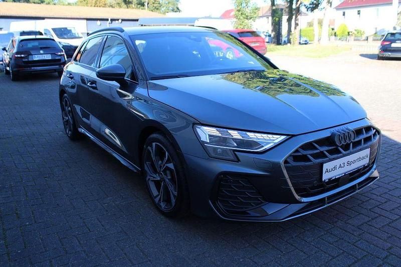 Gebraucht Audi A3 S-Line 150 PS (110 kW) 2024 Daytonagrau (metallic) Limousine