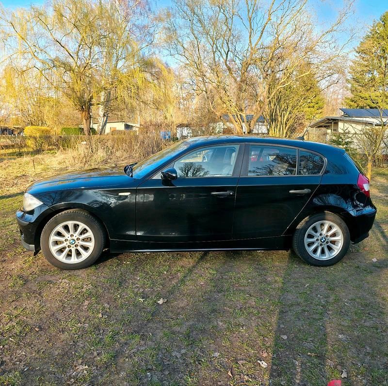 Gebraucht BMW 116 116 PS (85 kW) 2006 Schwarz Kleinwagen