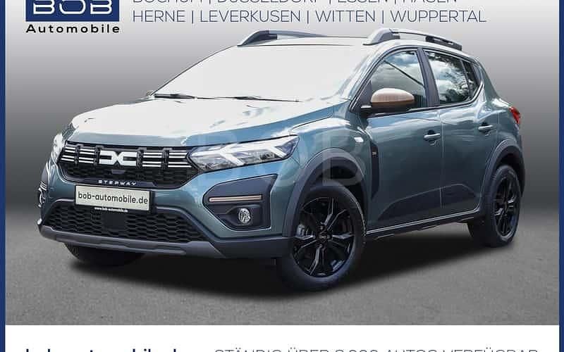 Grün Gebraucht 2024 Dacia Sandero Extreme Kleinwagen | 17.888 € (Fairer Preis) - Bild 1/4
