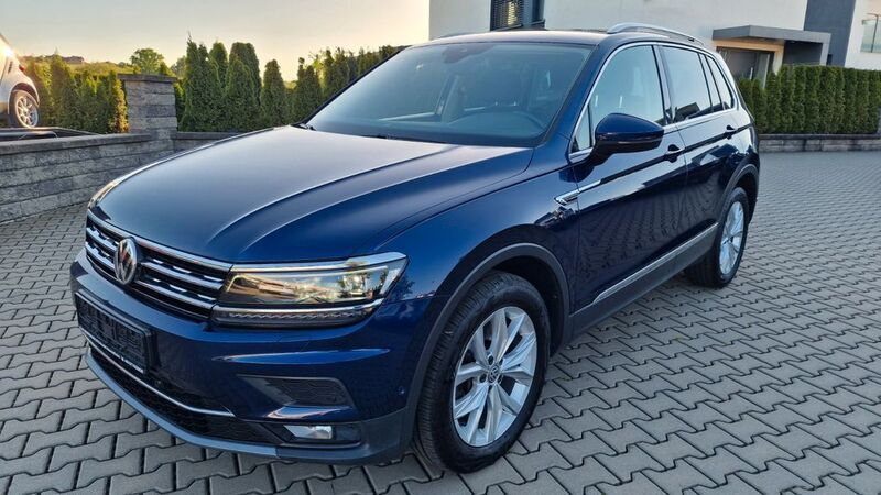 Blau Gebraucht 2018 VW Tiguan Highline SUV | 17.300 € (Guter Preis) - Bild 1/4