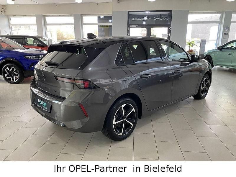 Gebraucht Opel Astra 131 PS (96 kW) 2024 Grau (metallic) Limousine