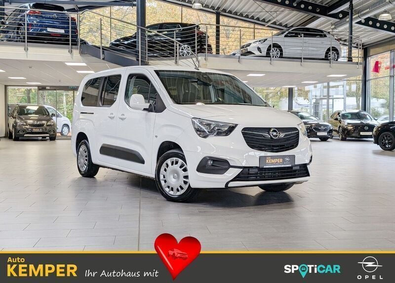 Weiß Gebraucht 2019 Opel Combo Life Edition Van / Kleinbus | 20.450 € (Fairer Preis) - Bild 1/4