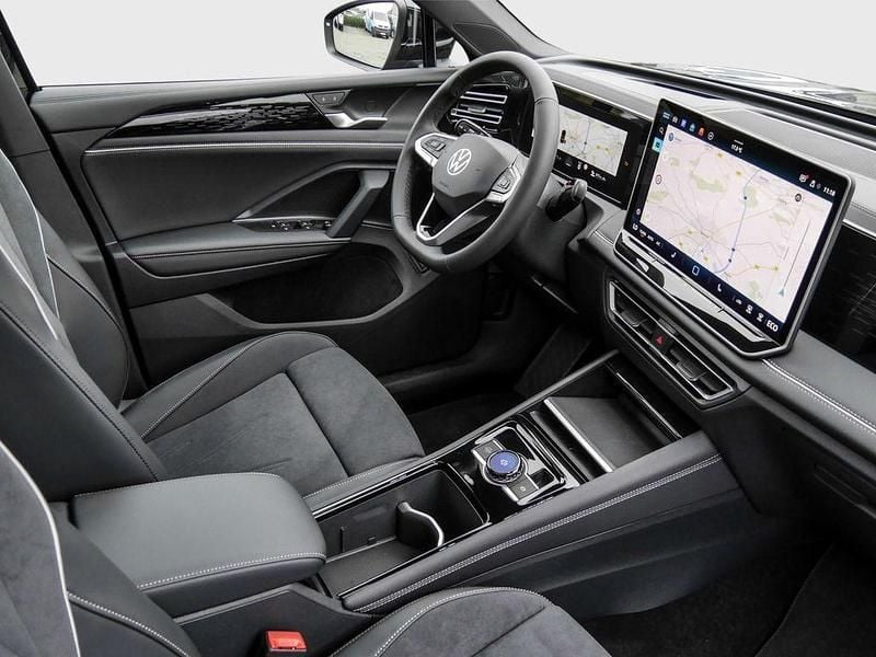 Gebraucht VW Tiguan Elegance 204 PS (150 kW) 2025 Schwarz SUV