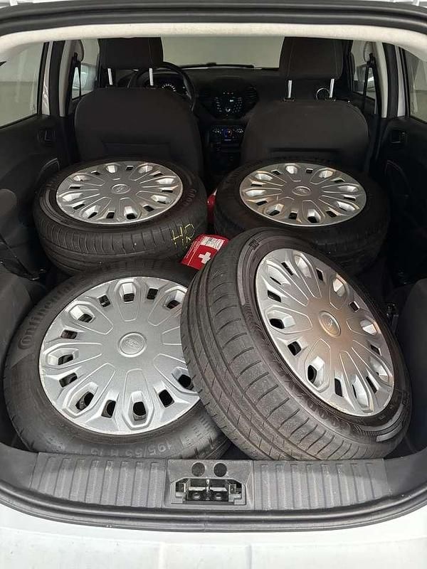 Gebraucht Ford Ka Plus 69 PS (50 kW) 2018 Kleinwagen